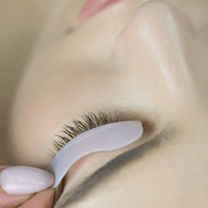 Gratis prosedyre i Korean Lash Lift fra Calma Beauty