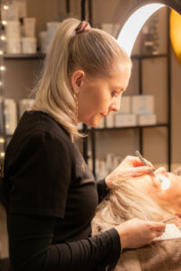 Grunnkurs vippeextensions